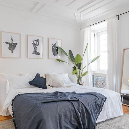 Casa Boma Lisboa - Typical And Spacious Apartment - Lapa II Exterior foto